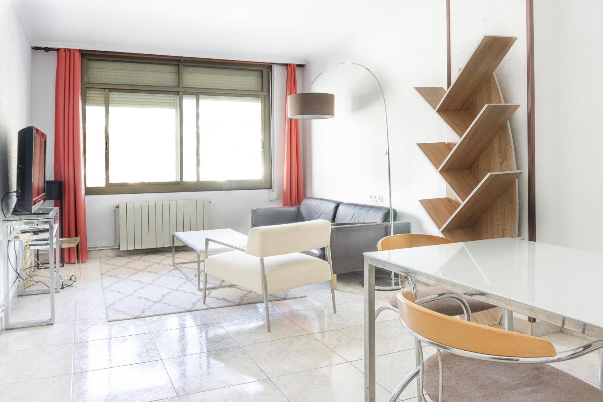 Charming Rooms In Shared Apartment Near Camp Nou Барселона Екстериор снимка