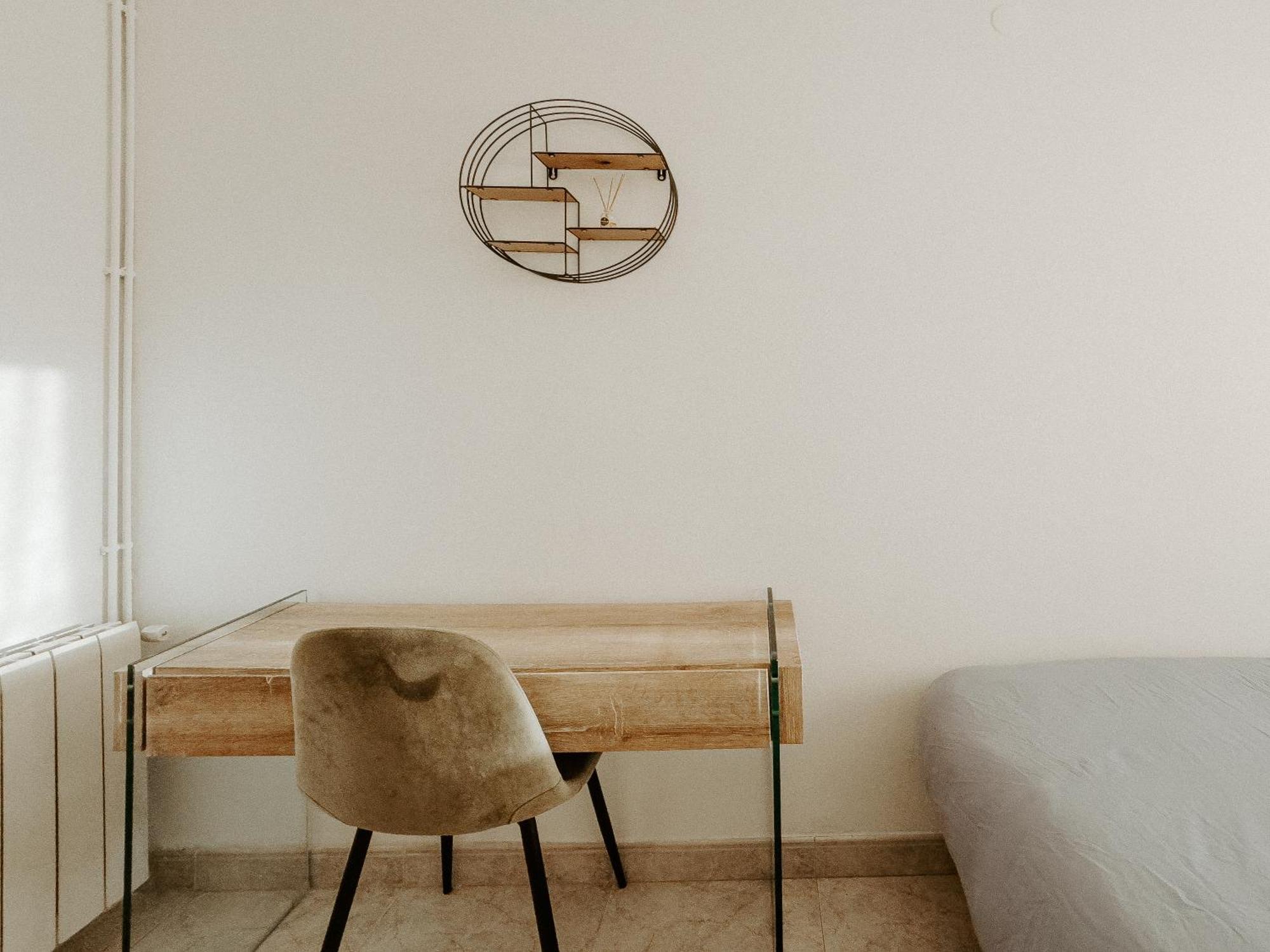Charming Rooms In Shared Apartment Near Camp Nou Барселона Стая снимка